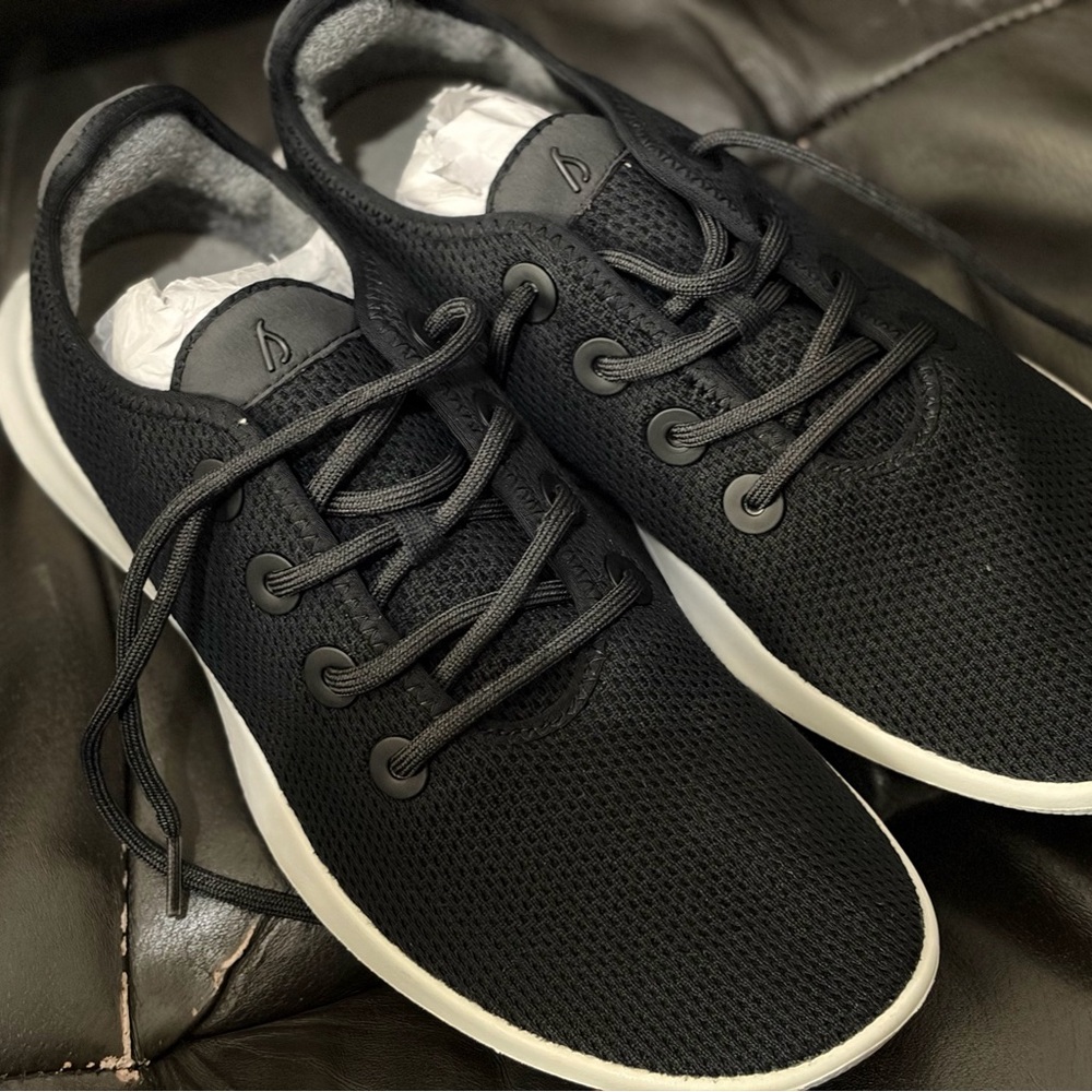Allbirds Black and White Men's Sneakers